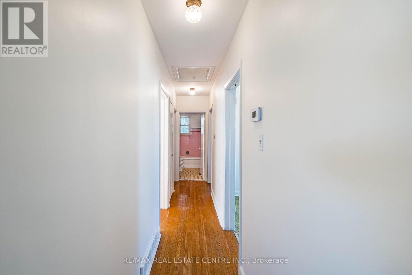 3066 Cook Street, Mississauga, Ontario  L5B 1R1 - Photo 11 - W14095296