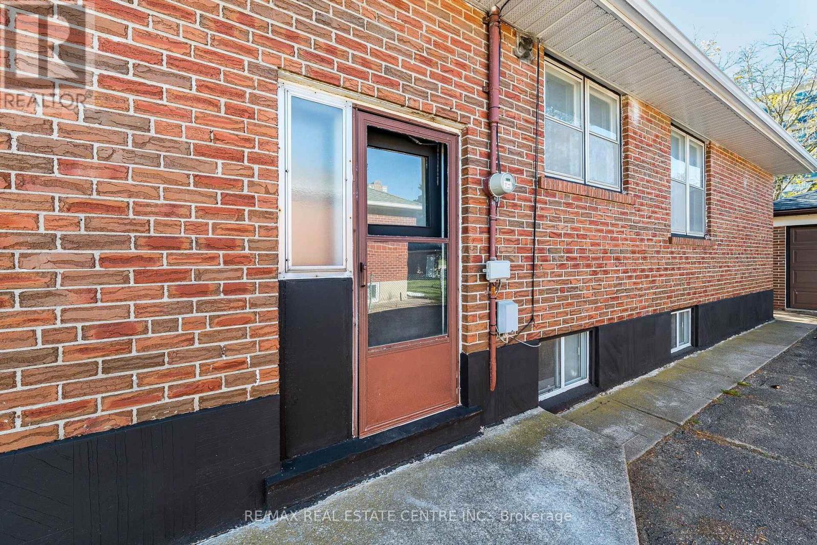 3066 Cook Street, Mississauga, Ontario  L5B 1R1 - Photo 34 - W14095296