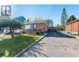 3066 COOK STREET, Mississauga, Ontario