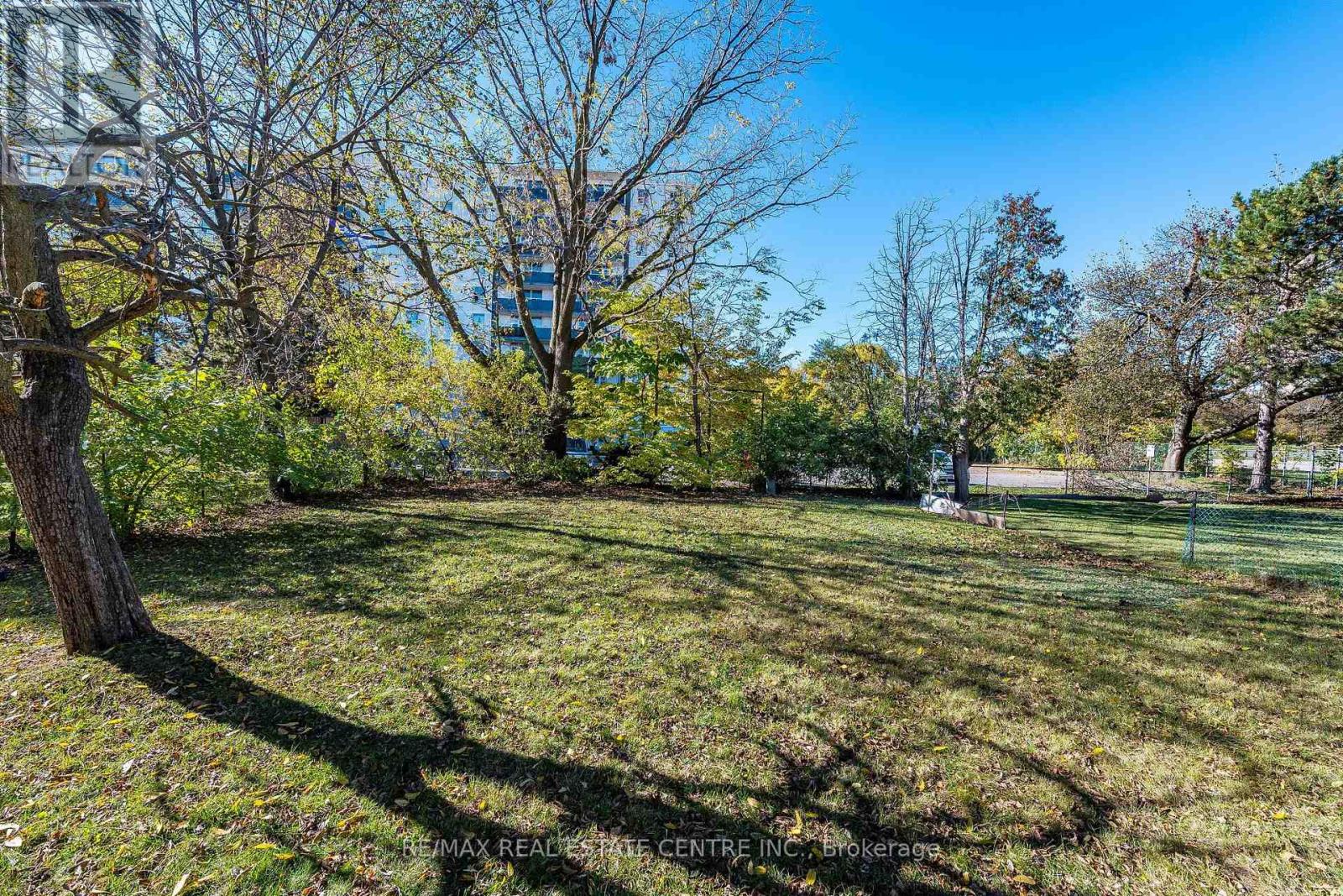 3066 Cook Street, Mississauga, Ontario  L5B 1R1 - Photo 37 - W14095296