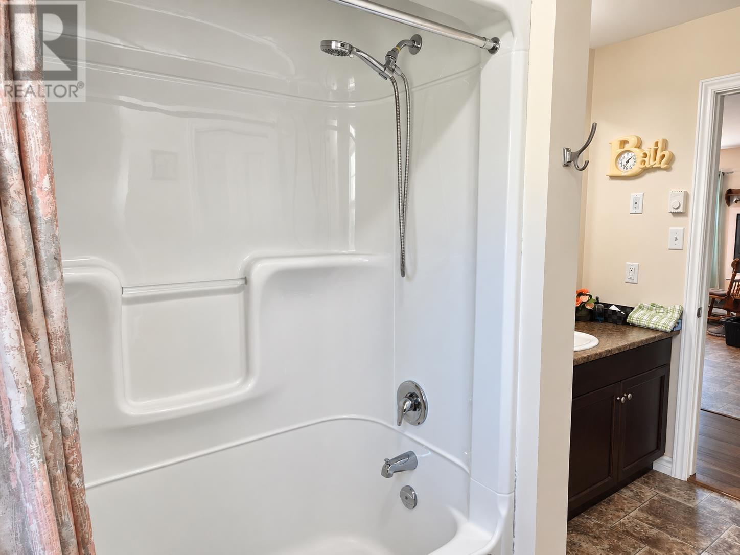 24 Tide View Court, Charlottetown, Prince Edward Island  C1C 0C1 - Photo 9 - 202626357