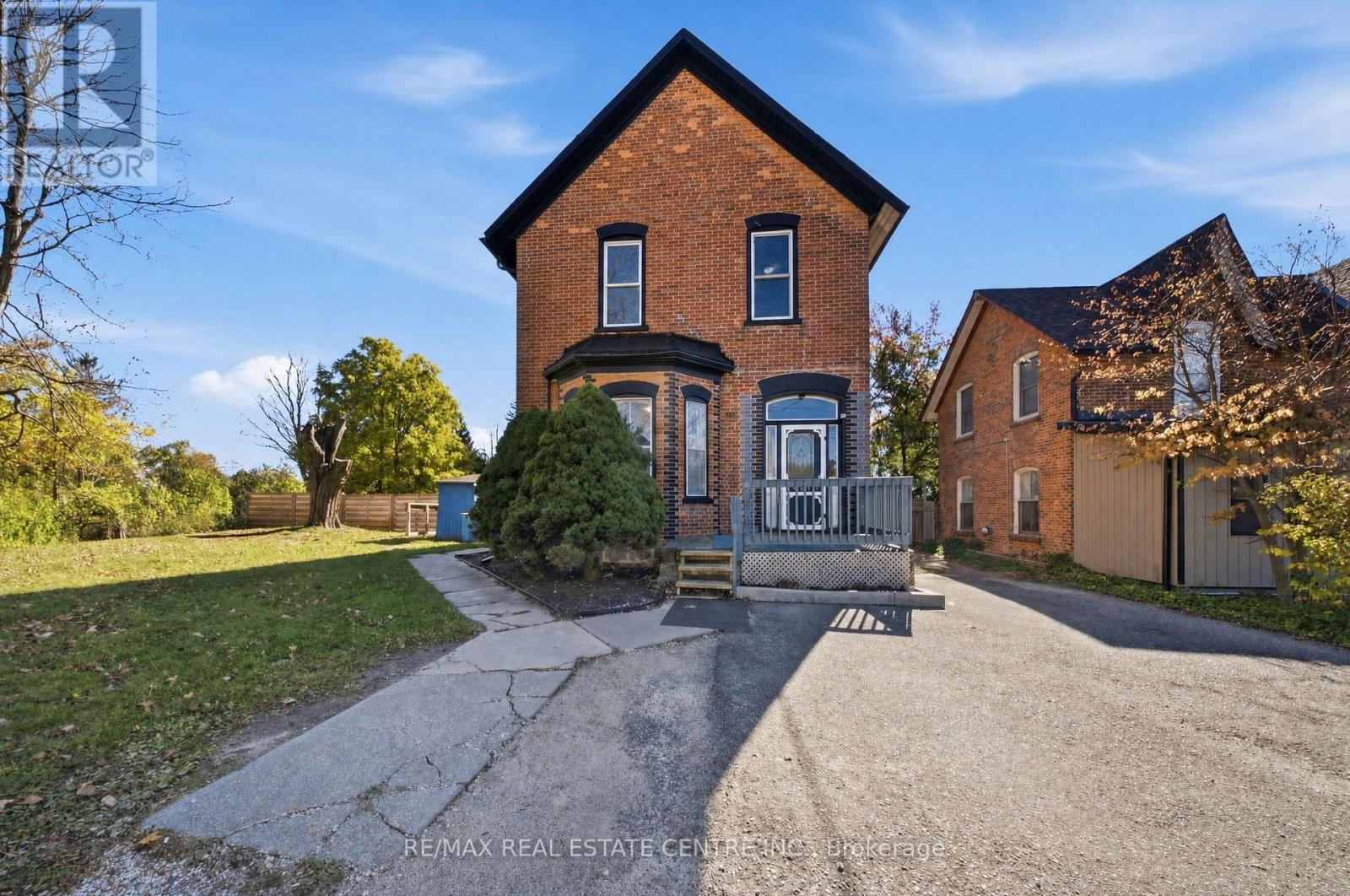 301 MAIN STREET W, Shelburne, Ontario