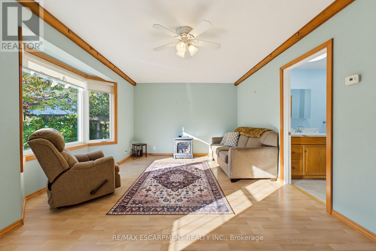9 Spencer Avenue, Hamilton, Ontario  L9H 1E7 - Photo 13 - X14103734
