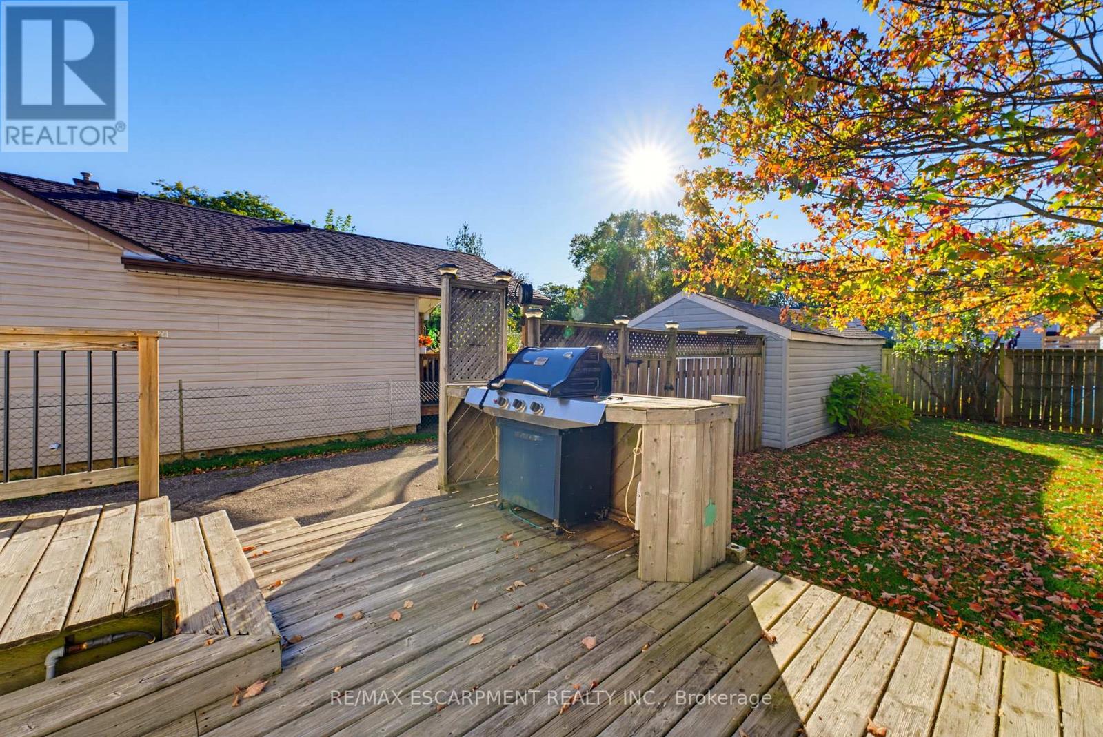9 Spencer Avenue, Hamilton, Ontario  L9H 1E7 - Photo 23 - X14103734
