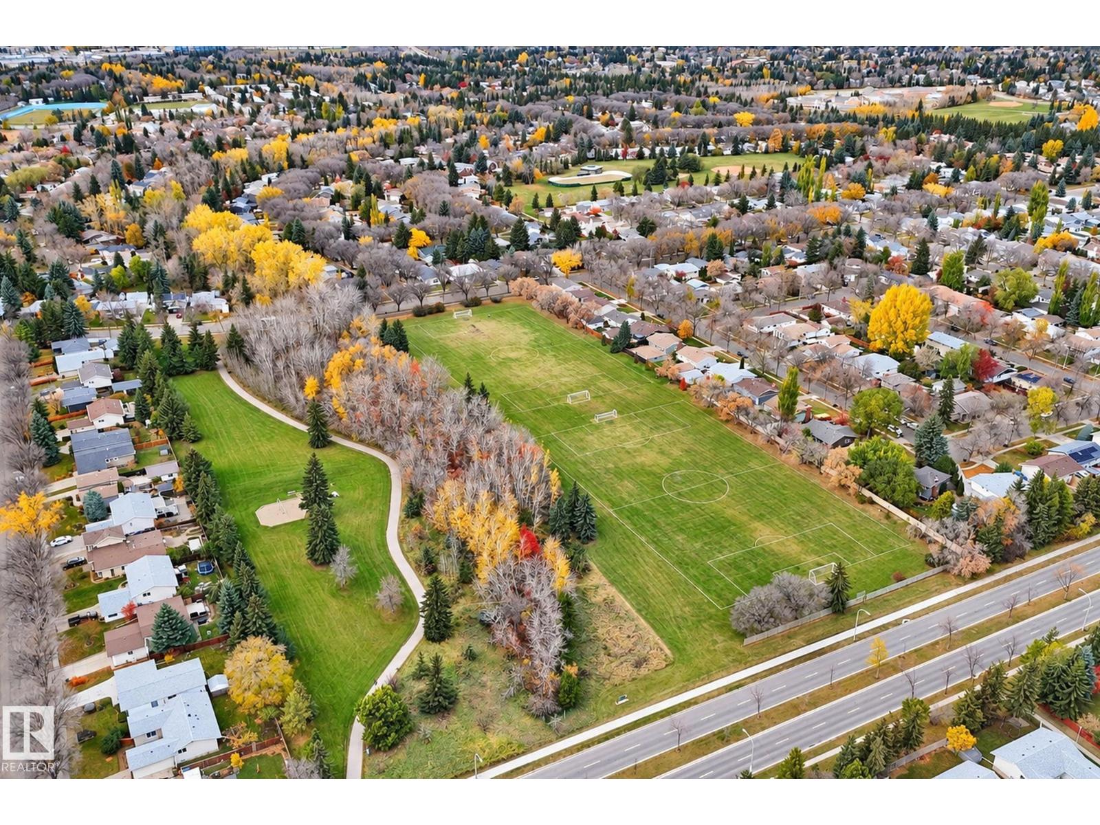 9 AKINS DR