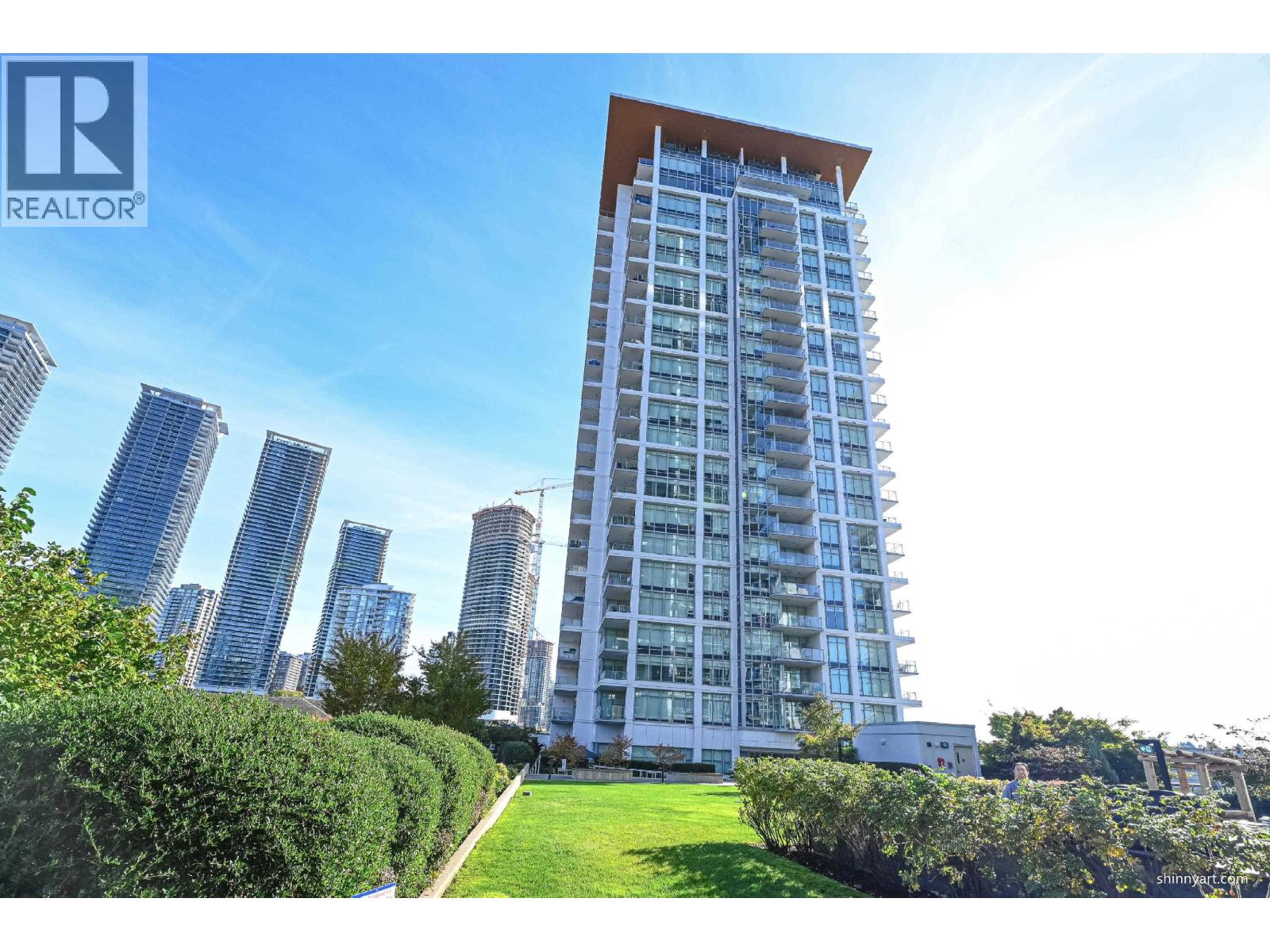2307 2351 BETA AVENUE, Burnaby, British Columbia