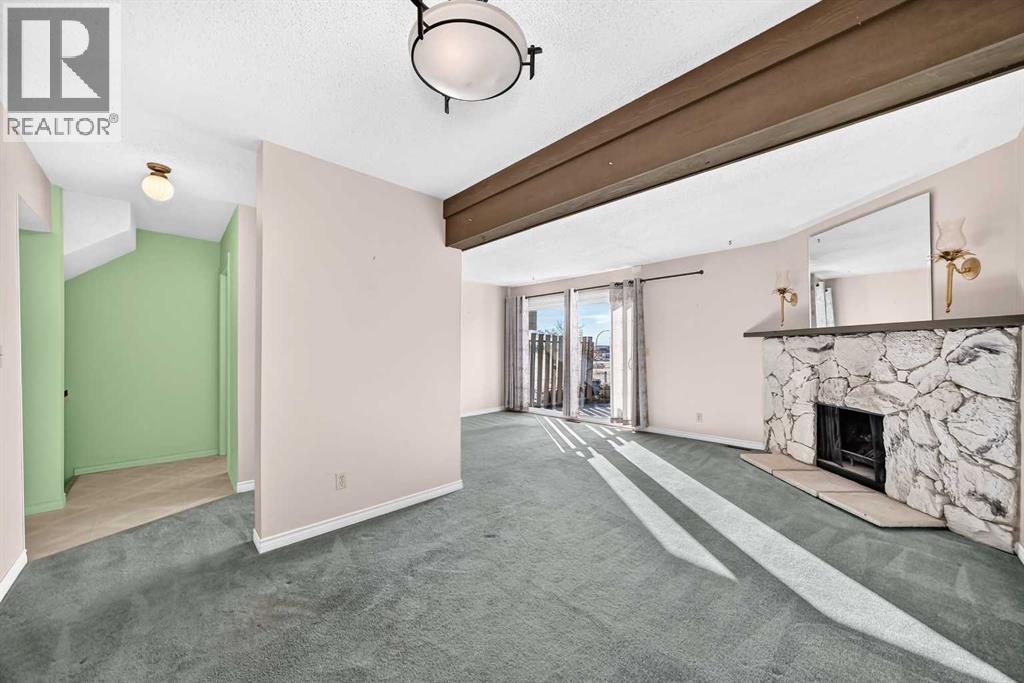 17, 4940 39 Avenue SW, Calgary, Alberta  T3E 6M7 - Photo 3 - A2352701