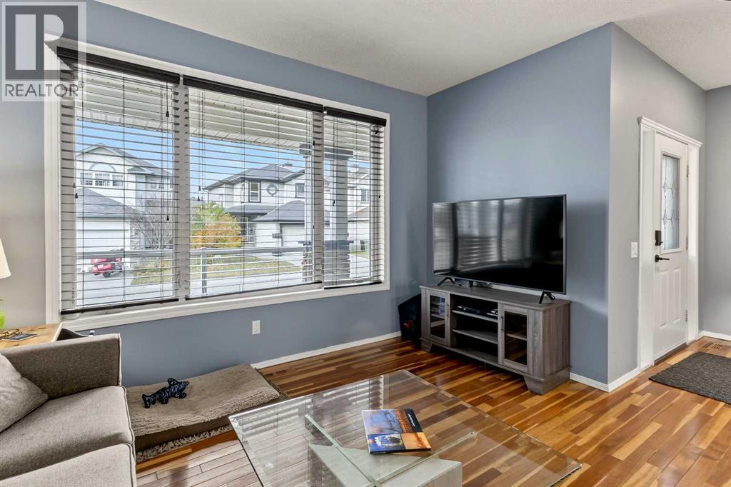 166 Rocky Ridge Green NW, Calgary, Alberta  T3G 4R6 - Photo 4 - A2353277