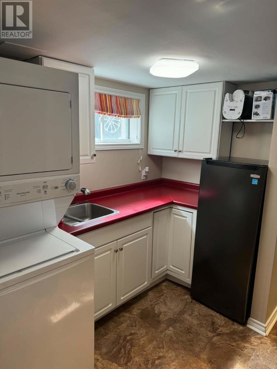 23 Hillcrest Ave, Wawa, Ontario  P0S 1K0 - Photo 16 - SM262943