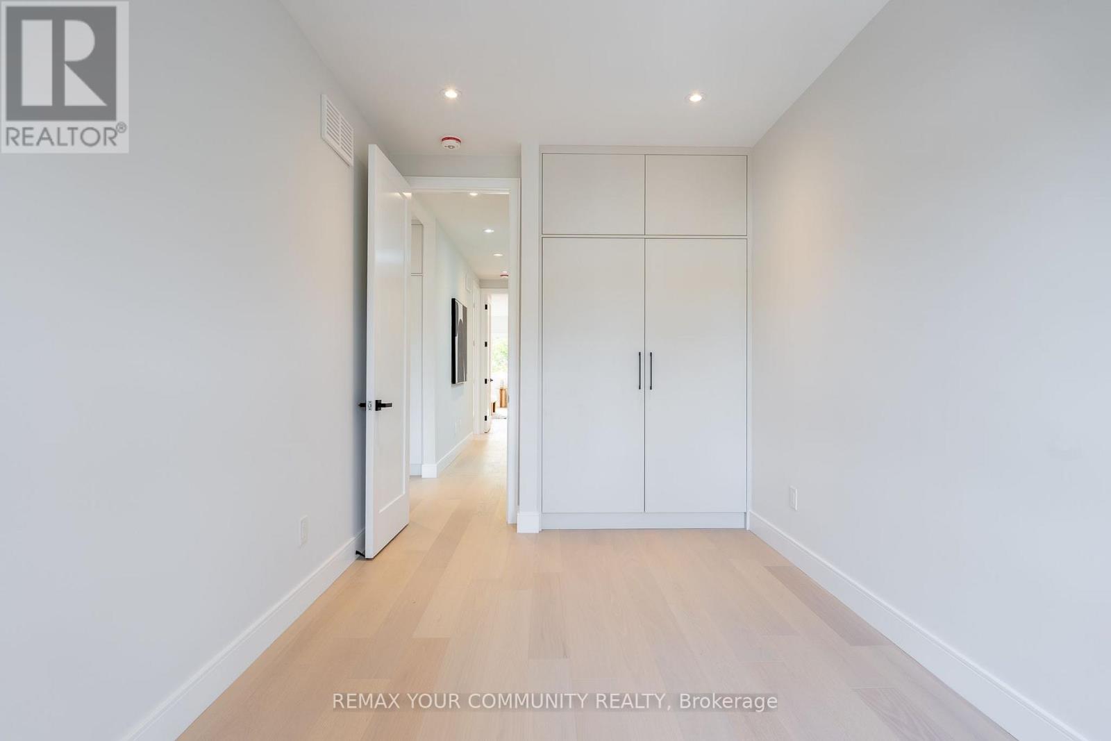 281 Queensdale Avenue, Toronto, Ontario  M4C 2B5 - Photo 32 - E14025036