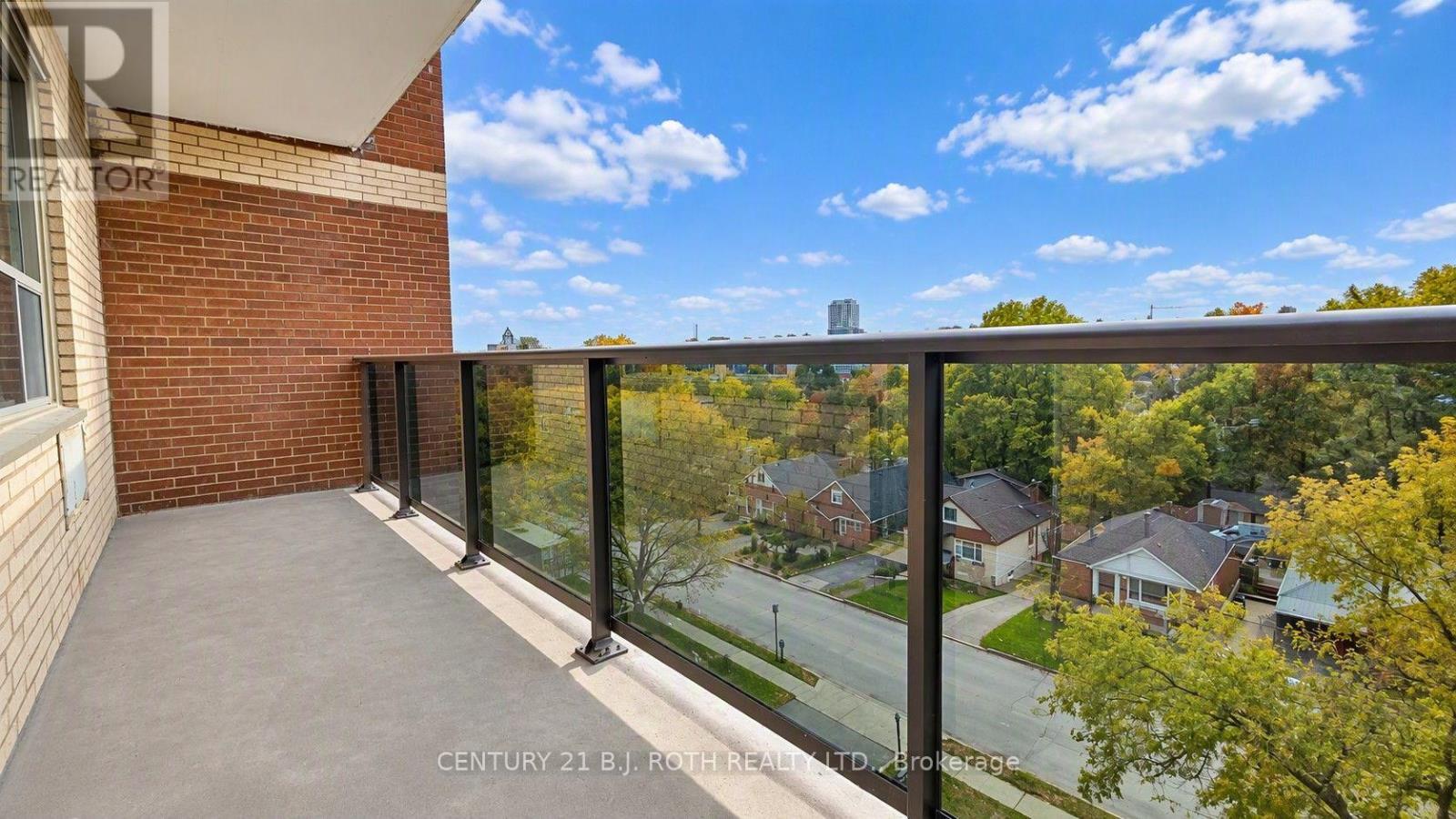 808 - 37 Peel Street, Barrie, Ontario  L4M 3L1 - Photo 8 - S13650392