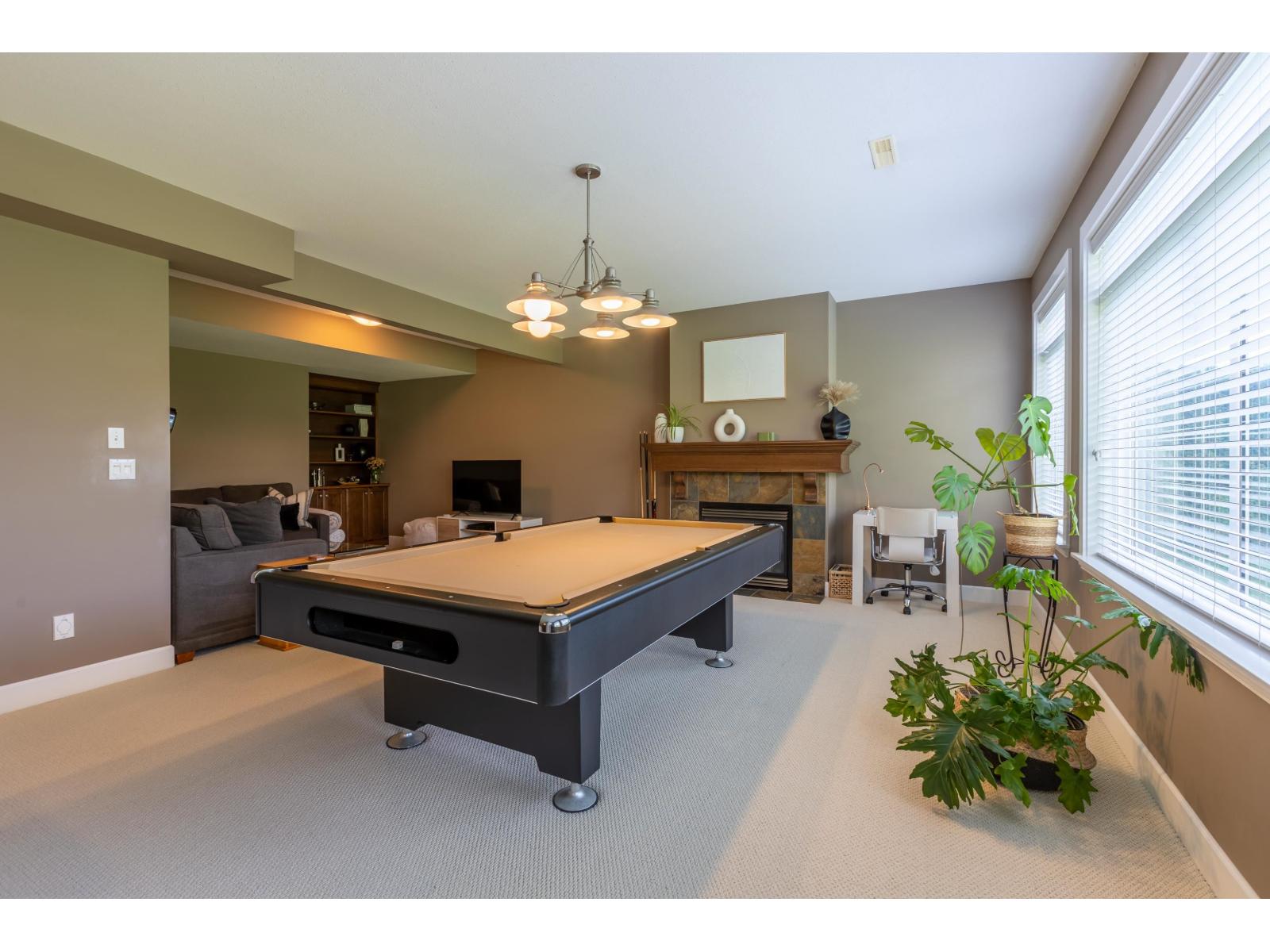 3469 BLUEBERRY COURT