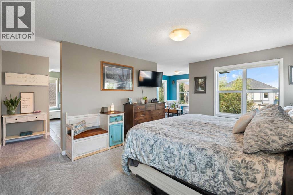 202 Boulder Creek Court SE