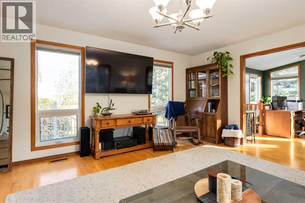 11 Idlewild Estates