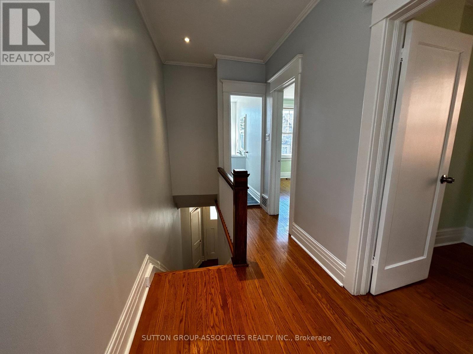 129 Kenwood Avenue, Toronto (Humewood-Cedarvale), Ontario  M6C 2S4 - Photo 9 - C14103772