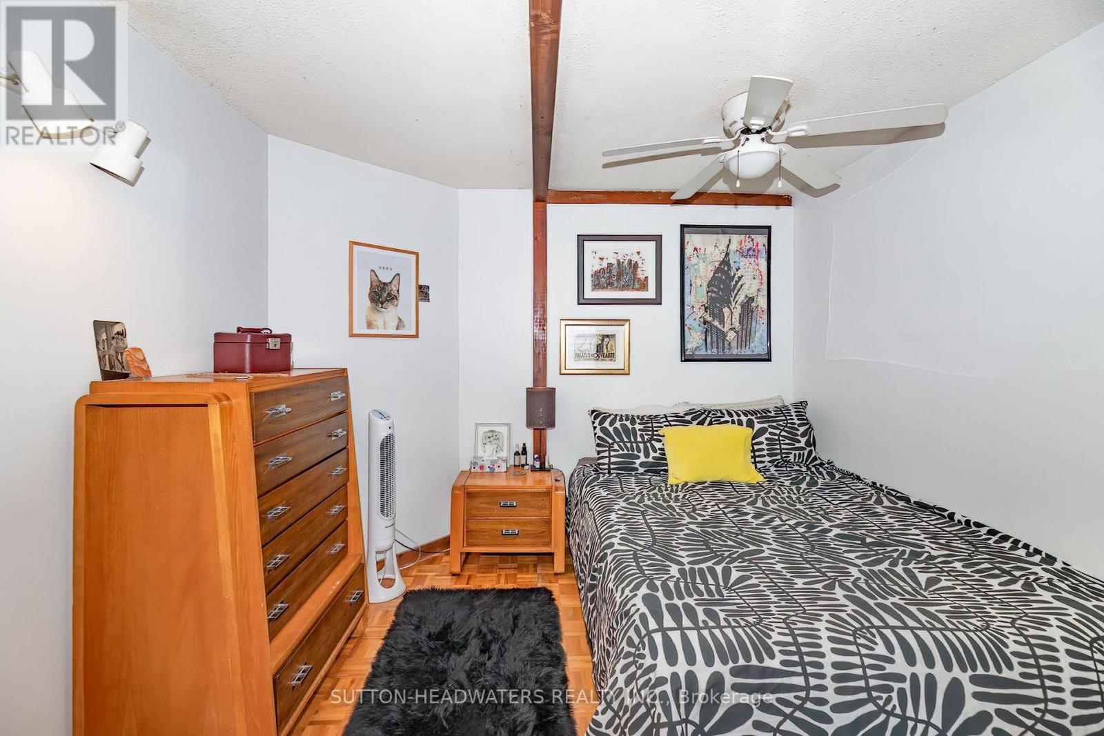 106 Barton Avenue, Toronto, Ontario  M6G 1P9 - Photo 35 - C14103808
