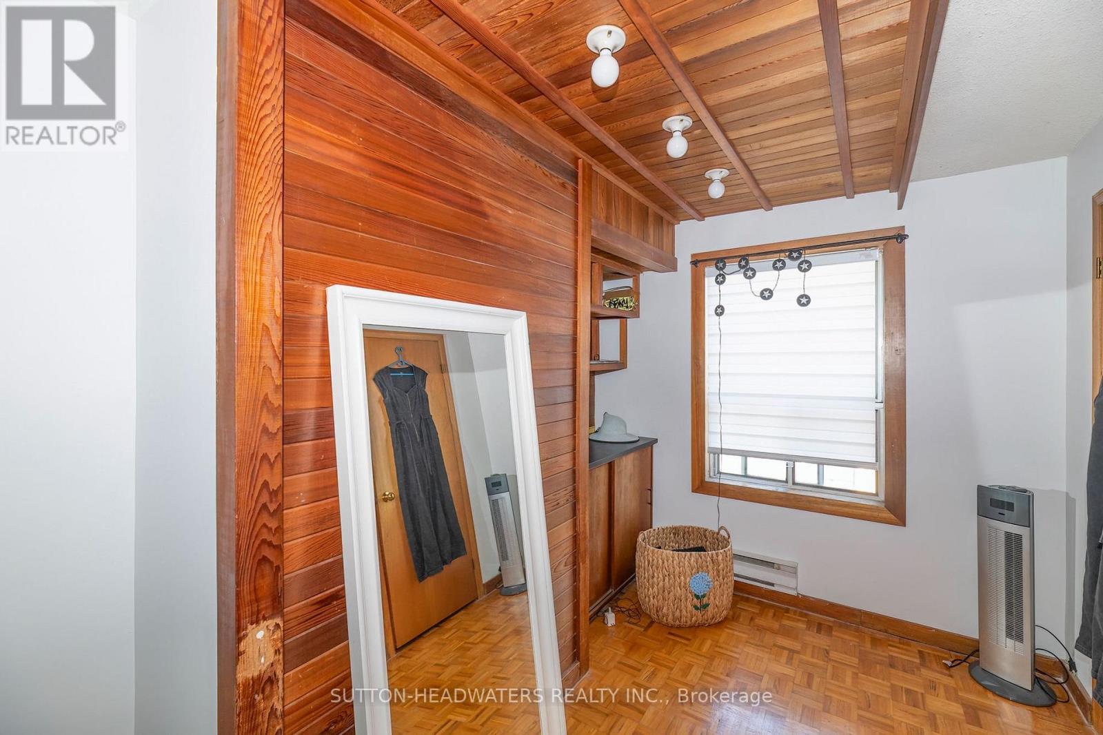 106 Barton Avenue, Toronto, Ontario  M6G 1P9 - Photo 37 - C14103808