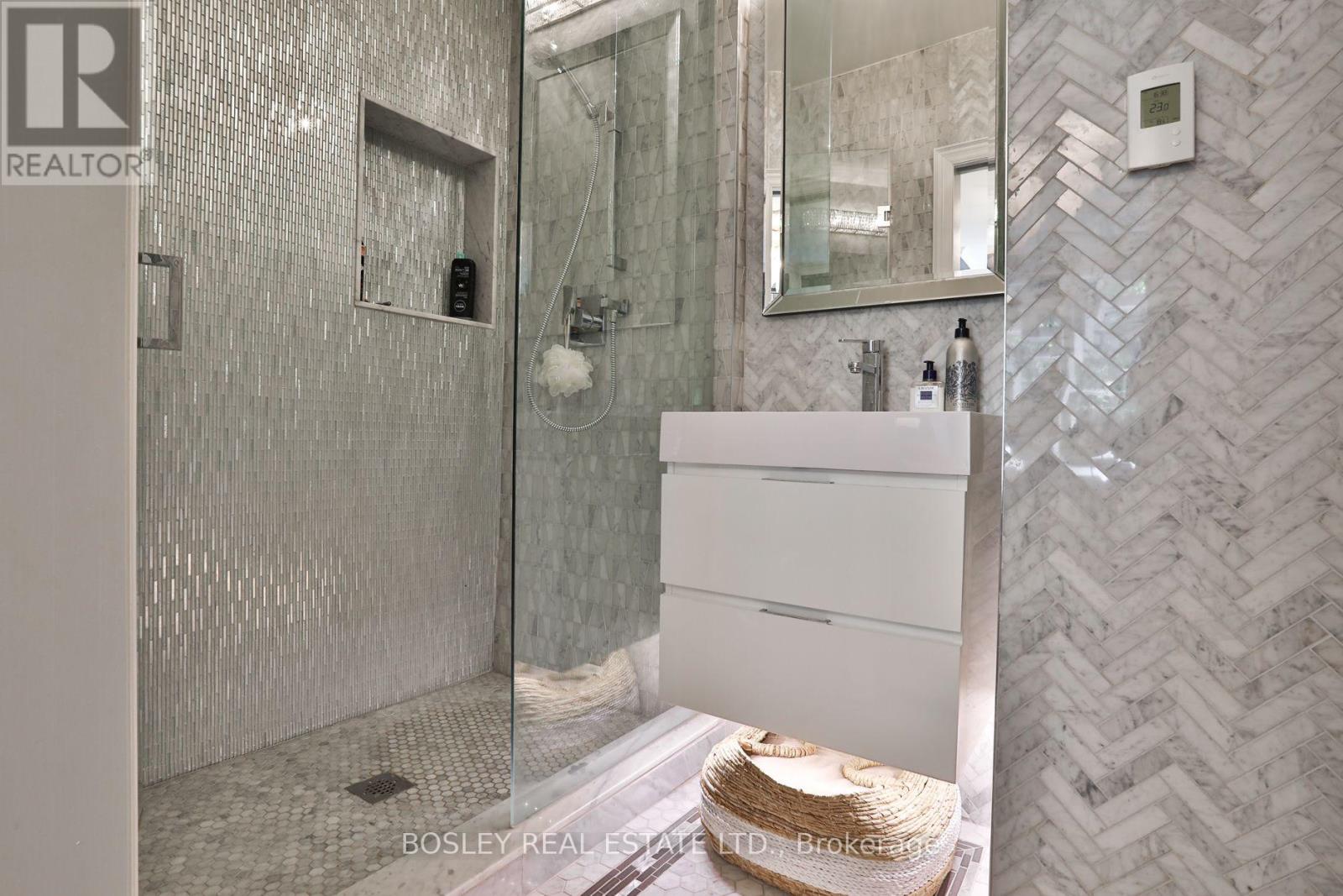 128 Collier Street, Toronto, Ontario  M4W 1M3 - Photo 23 - C14103832