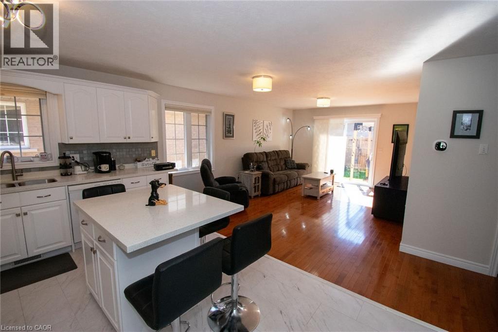 124 Forest Street E, Dunnville, Ontario  N1A 1C1 - Photo 5 - 40873155