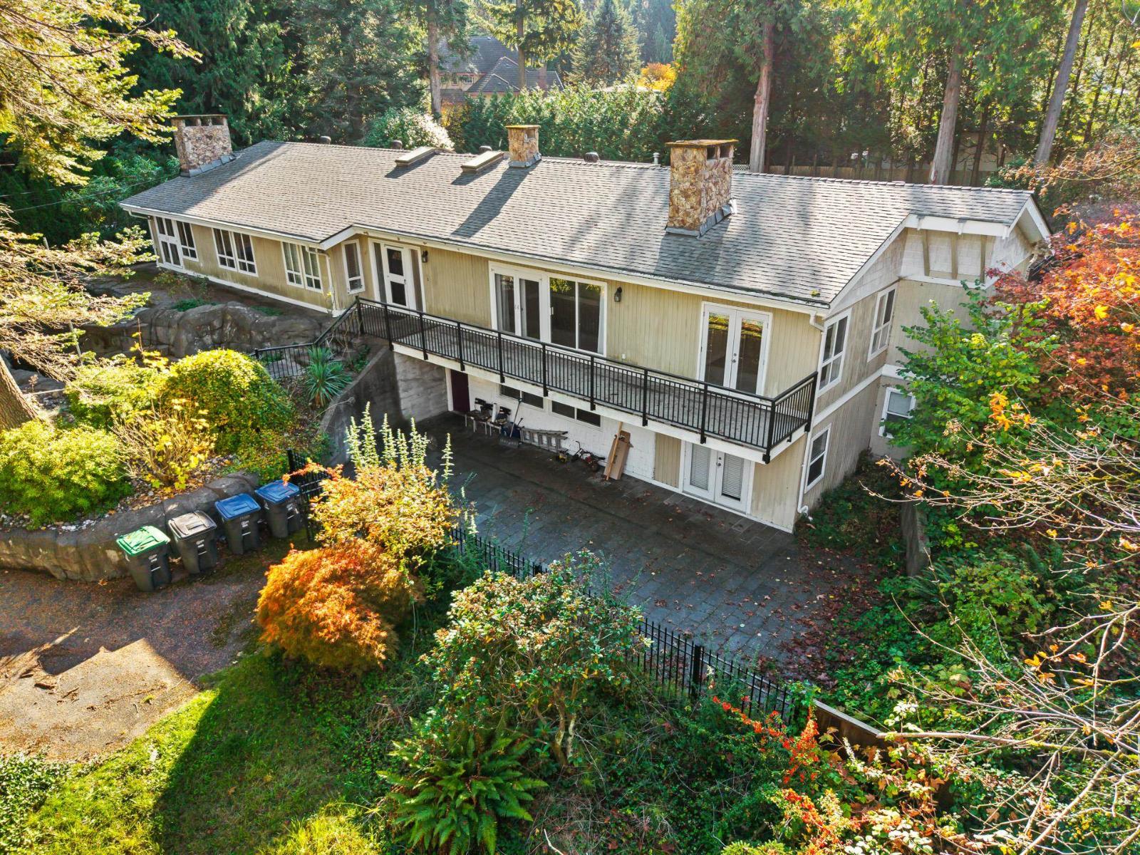 13284 CRESCENT ROAD, surrey, British Columbia