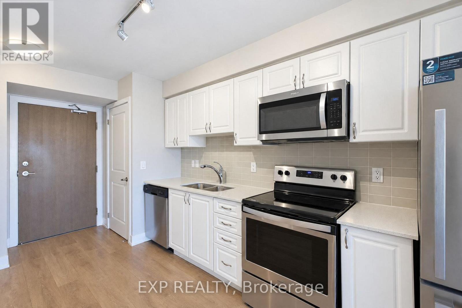 1603 - 1255 Bayly Street, Pickering, Ontario  L1W 0B6 - Photo 7 - E14103858