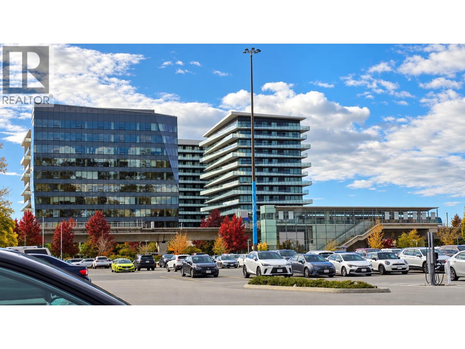301 7977 LANSDOWNE ROAD, Richmond, British Columbia