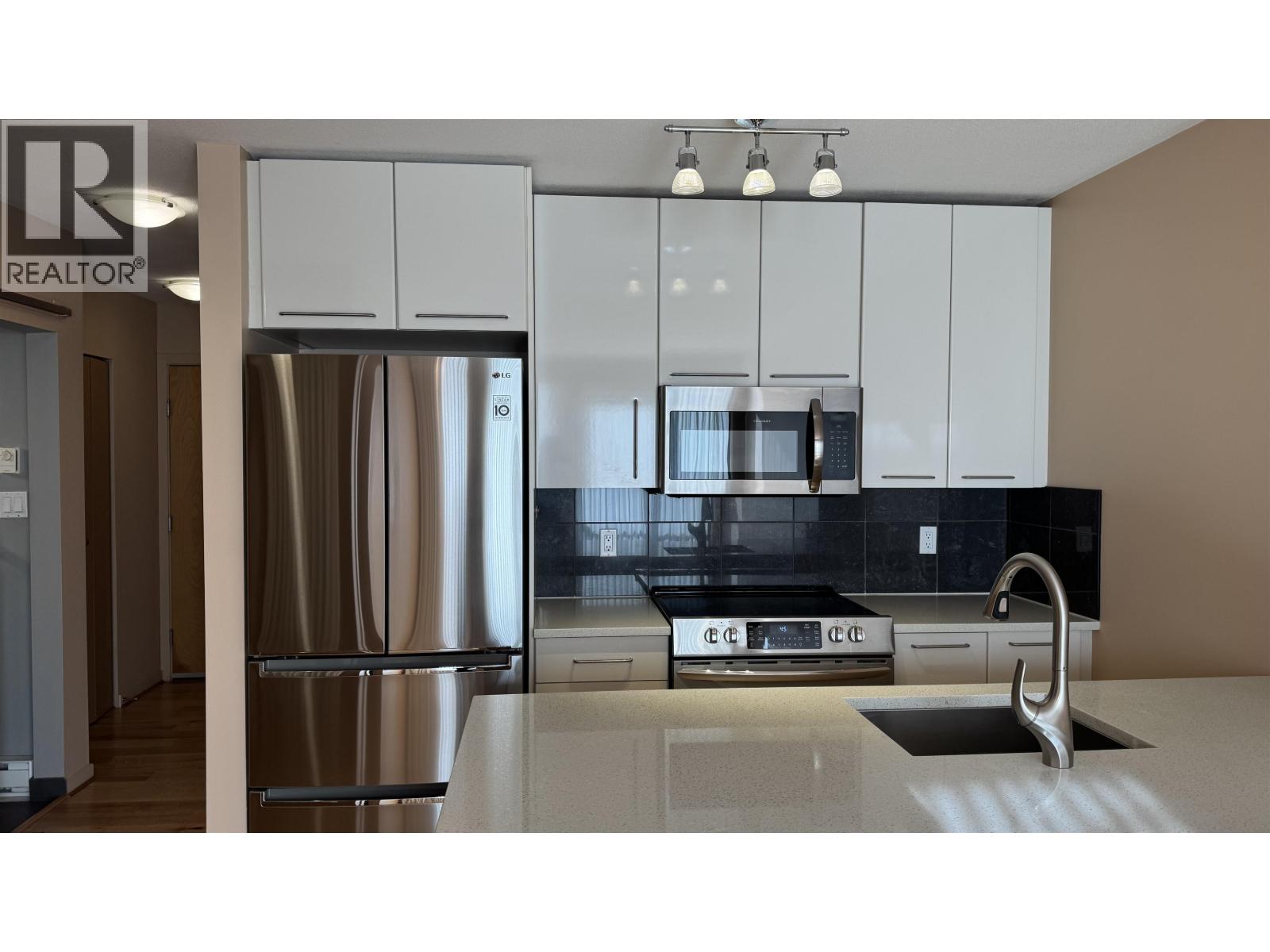 408 828 Cardero Street, Vancouver, British Columbia  V6G 2G5 - Photo 7 - R3176884
