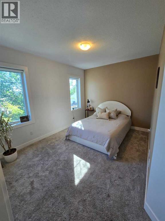 805 Sunset Place