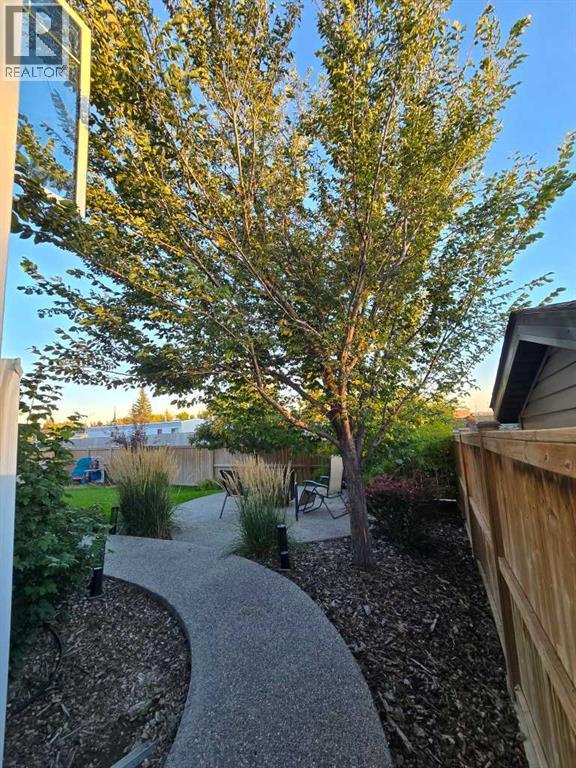 805 Sunset Place