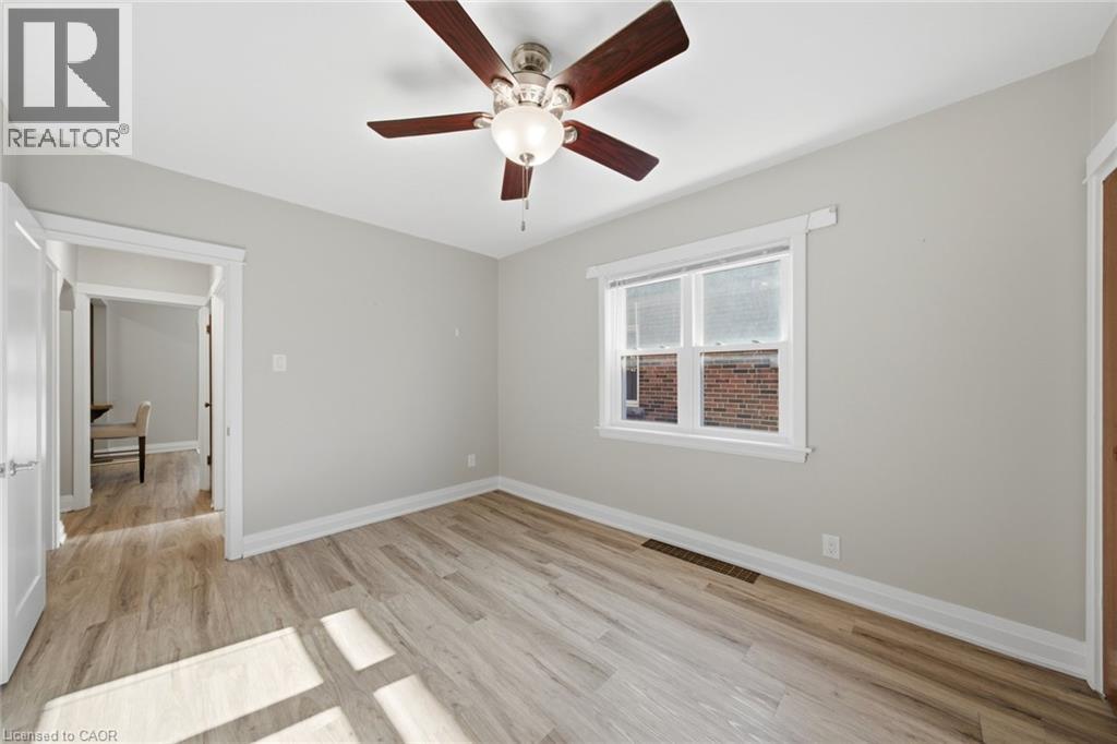 143 Huxley Avenue S, Hamilton, Ontario  L8K 2P9 - Photo 13 - 40871688