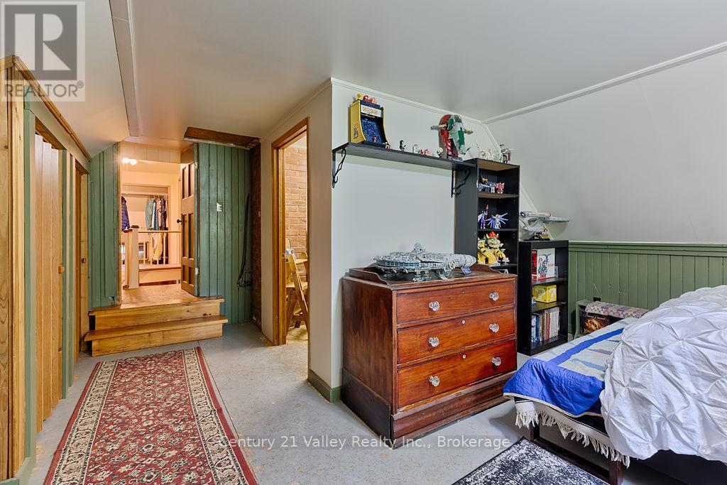 154 Mccauley Mountain Road, Bonnechere Valley, Ontario  K0J 1M0 - Photo 22 - X14103768