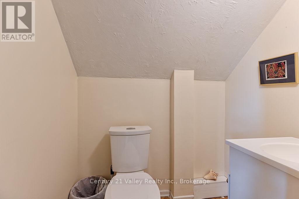 154 Mccauley Mountain Road, Bonnechere Valley, Ontario  K0J 1M0 - Photo 30 - X14103768