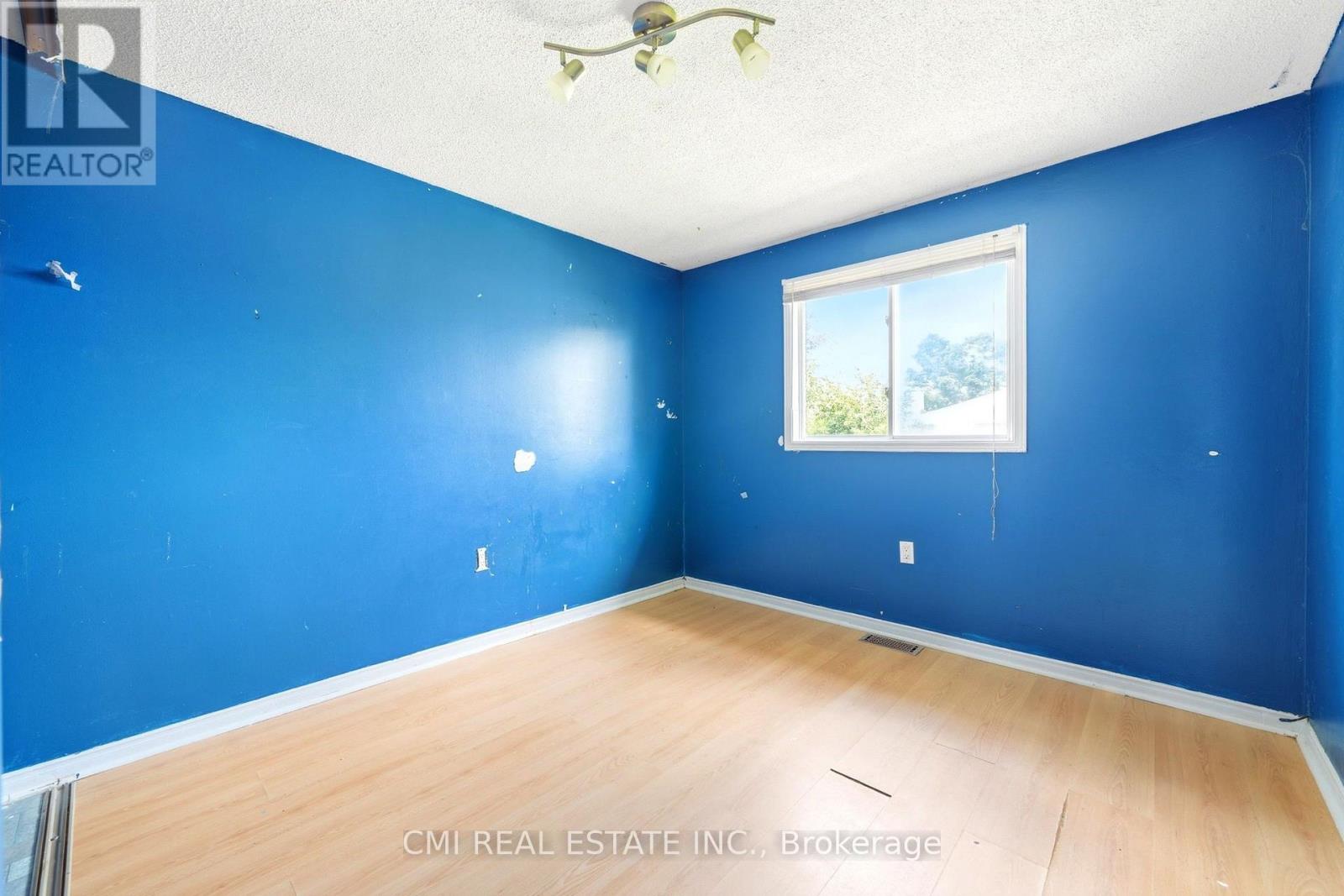 42 Geddes Crescent, Barrie, Ontario L4N 7B2 - Photo 16 - S14103800