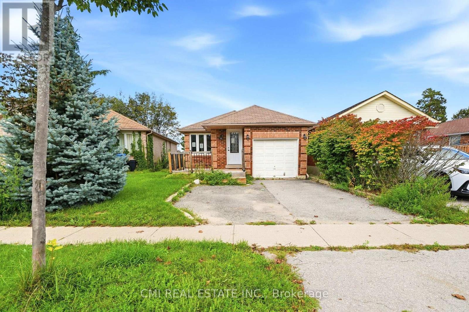 42 Geddes Crescent, Barrie, Ontario L4N 7B2 - Photo 2 - S14103800