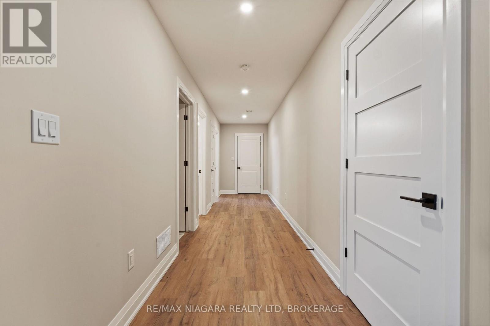 9 Primrose Street, Pelham, Ontario  L3E 0H1 - Photo 29 - X14103792