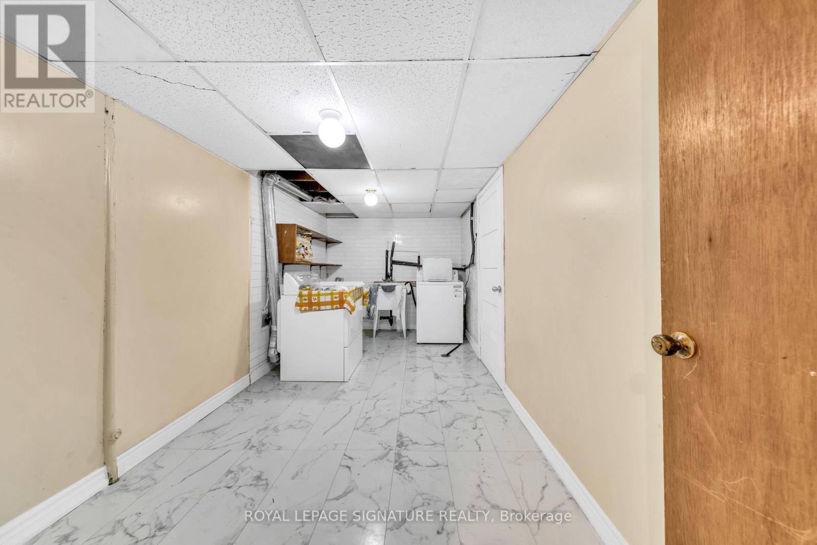 42 Lightwood Drive, Toronto (Thistletown-Beaumonde Heights), Ontario  M9V 2Z2 - Photo 31 - W14103842