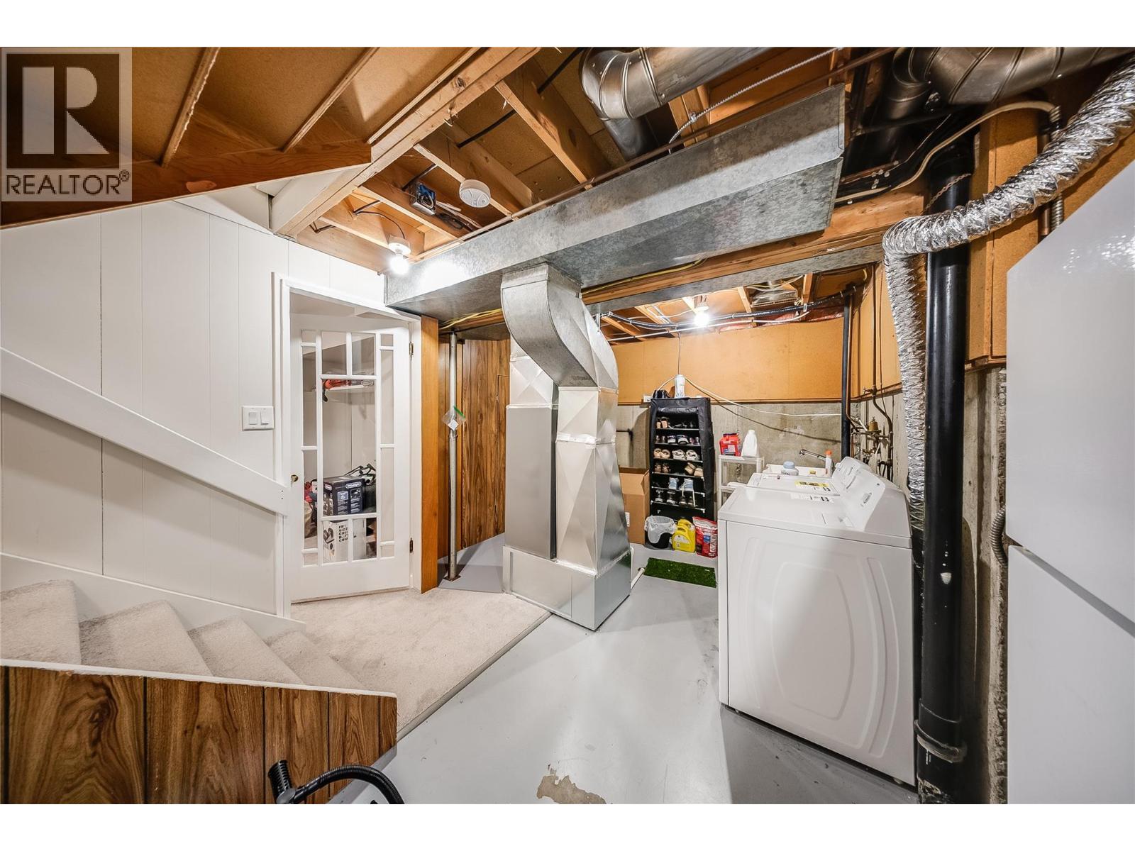 3307 Laurel Crescent, Trail, British Columbia  V1R 4M6 - Photo 32 - 10403918
