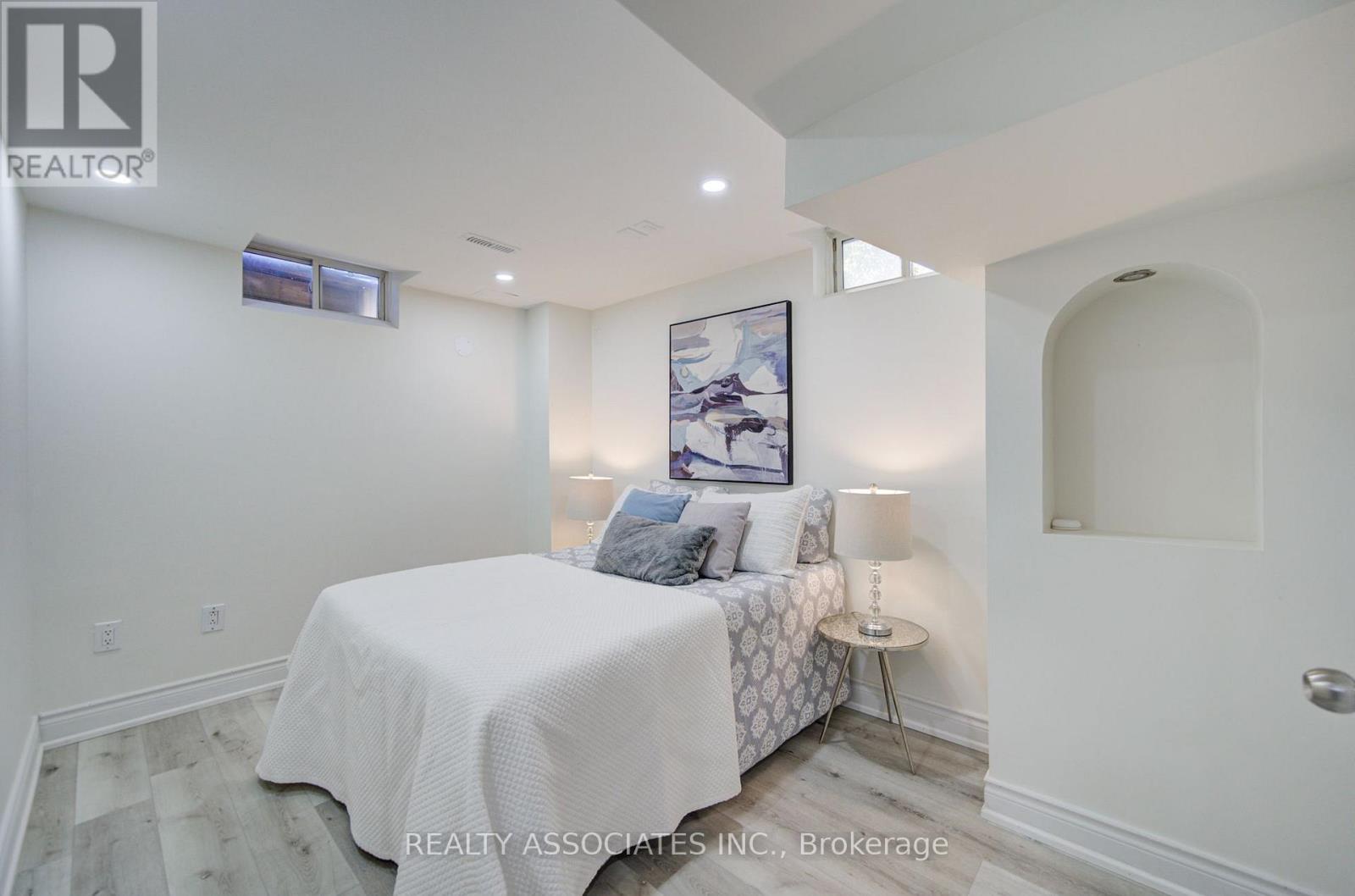 71 Highhill Drive, Toronto, Ontario  M1T 1N8 - Photo 38 - E14102476