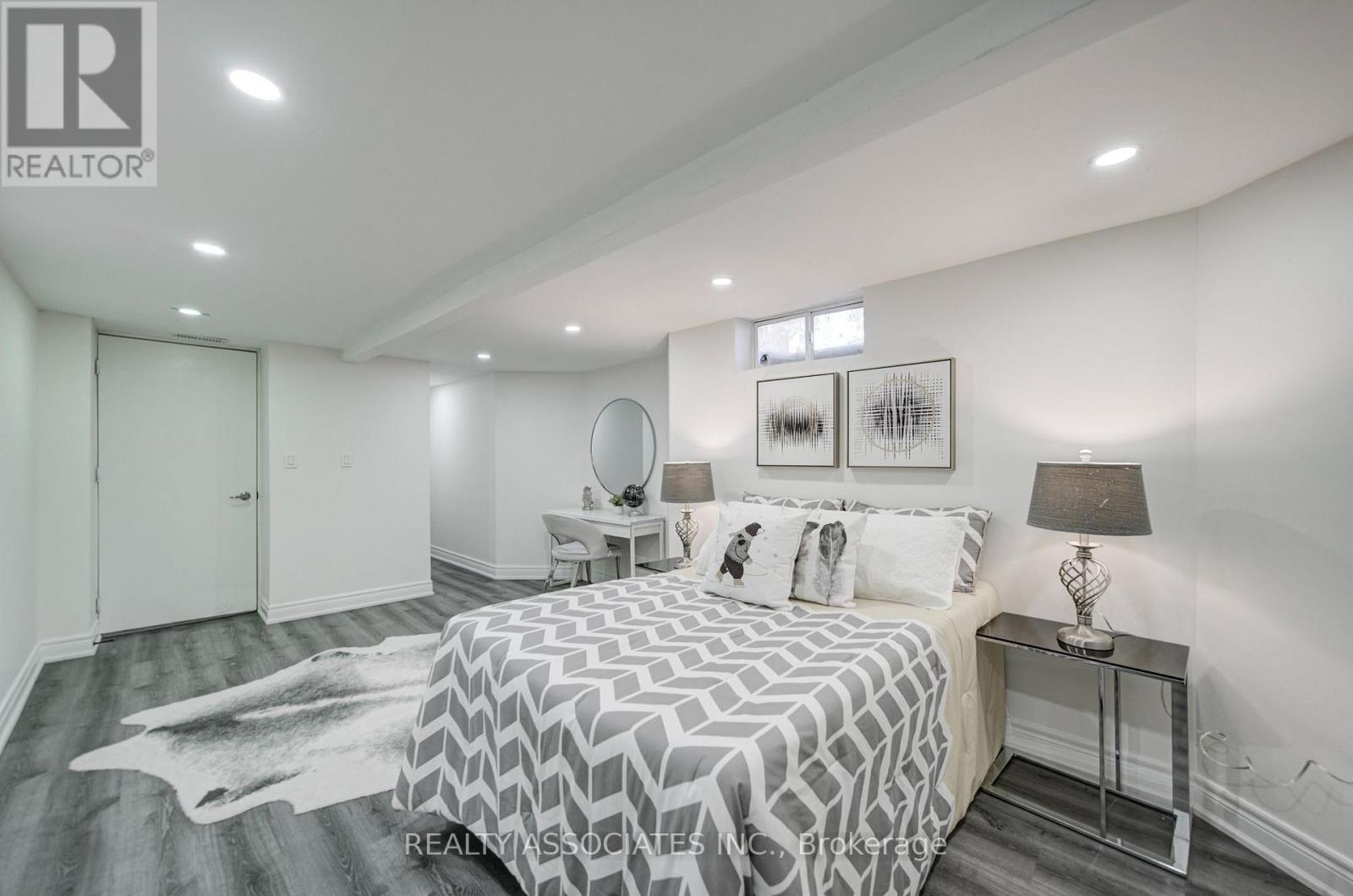 71 Highhill Drive, Toronto, Ontario  M1T 1N8 - Photo 45 - E14102476