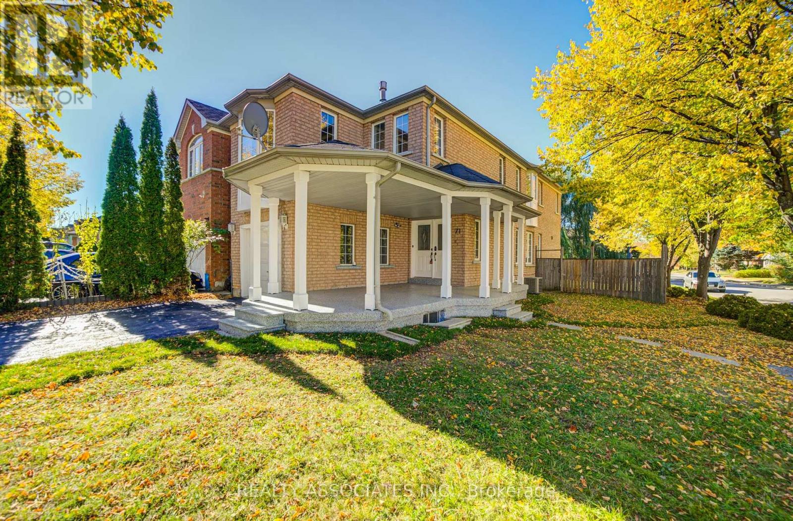 71 Highhill Drive, Toronto, Ontario  M1T 1N8 - Photo 1 - E14102476
