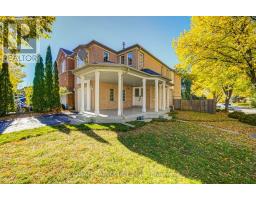 71 HIGHHILL DRIVE, Toronto, Ontario