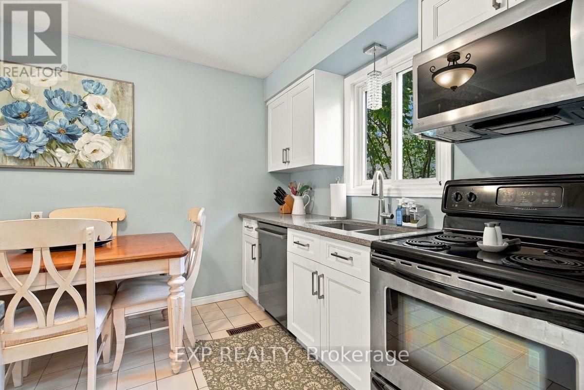 147 Walmer Gardens, London North, Ontario N6G 4H3 - Photo 10 - X14103878