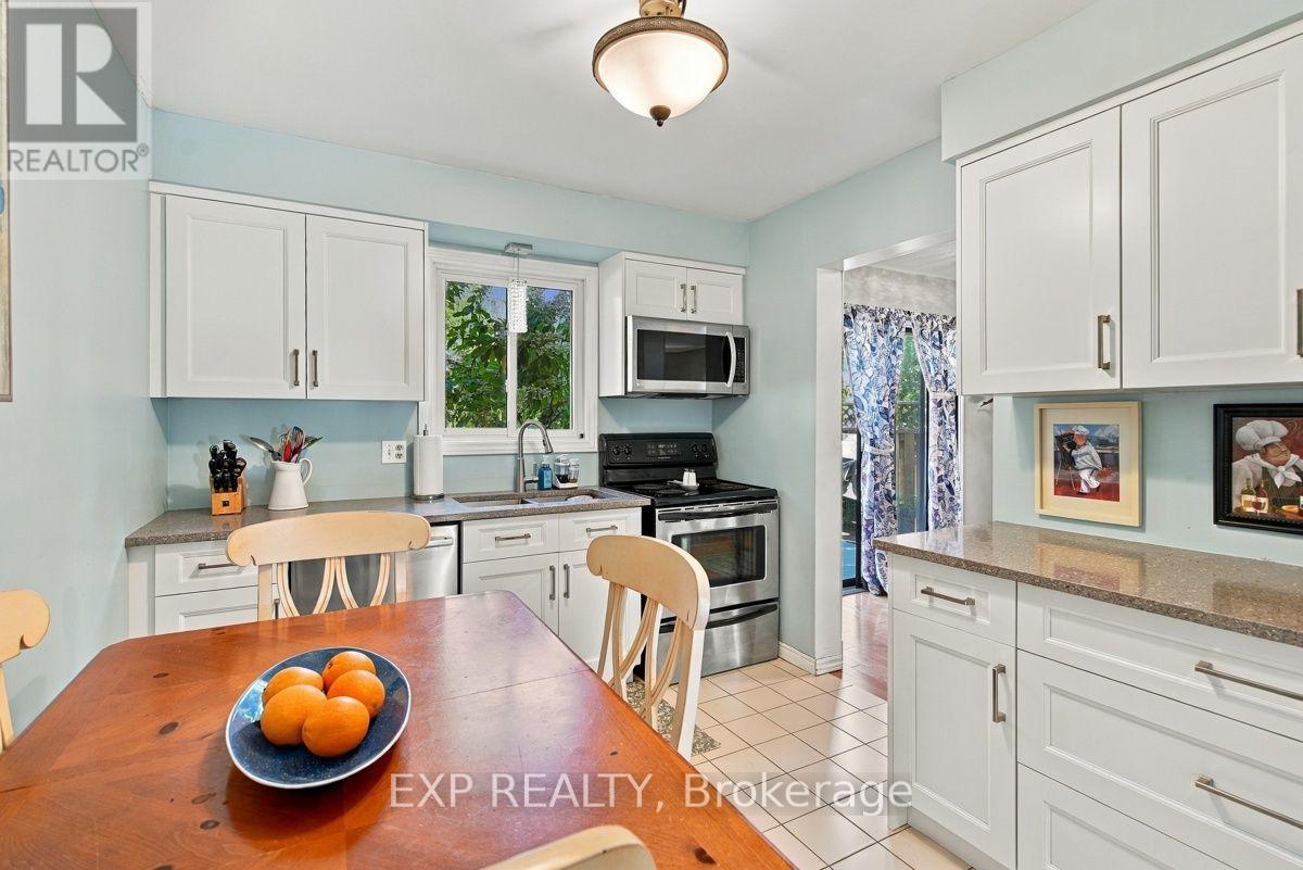 147 Walmer Gardens, London North, Ontario N6G 4H3 - Photo 8 - X14103878