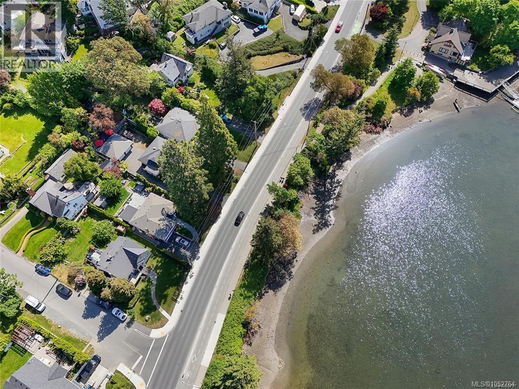 368 Gorge Rd W