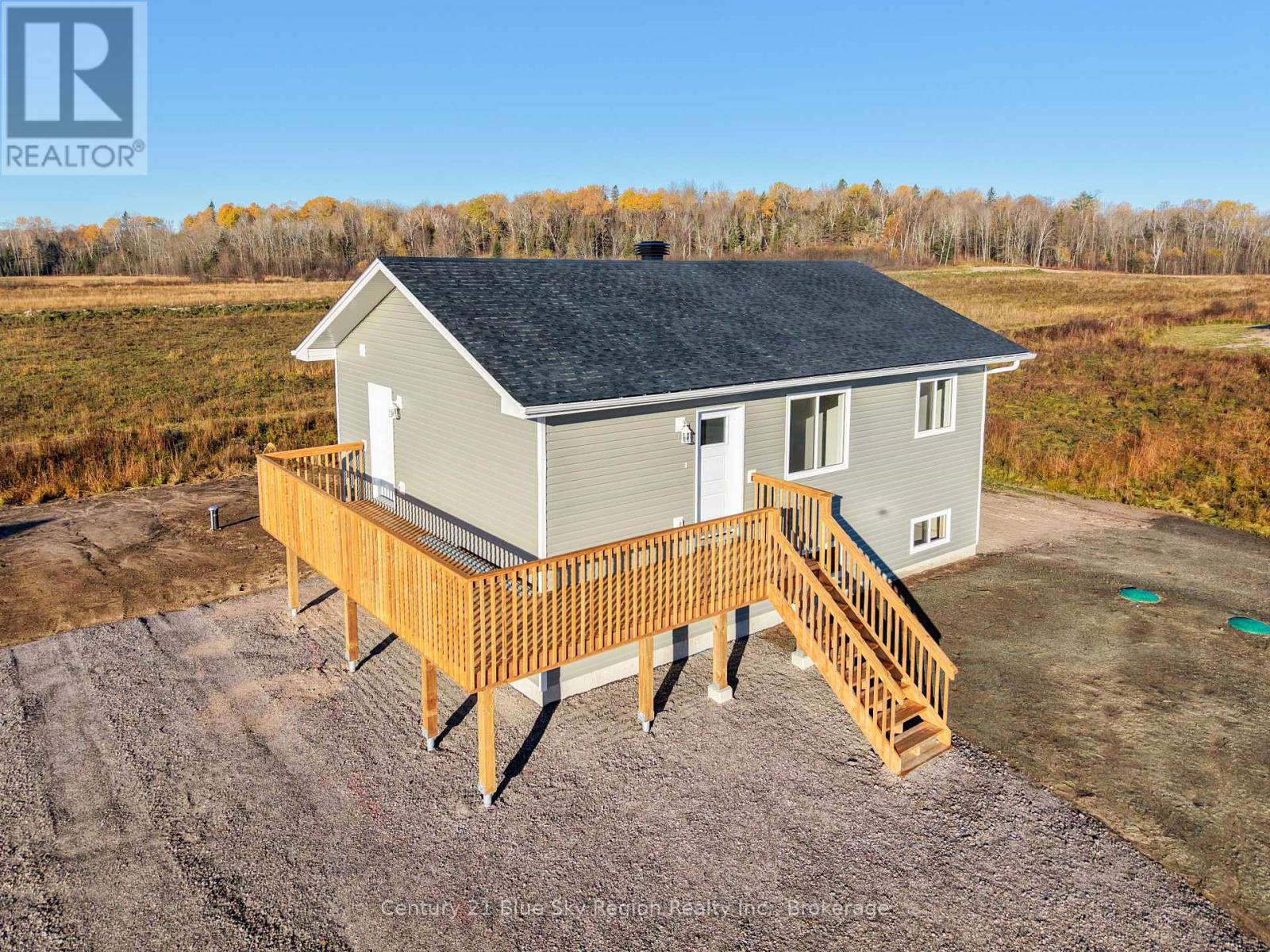 201 Talon Crescent S, Bonfield, Ontario  P0H 2E0 - Photo 2 - X14104006