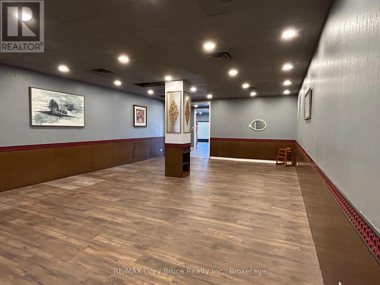 775 9th Avenue E, Owen Sound, Ontario  N4K 3E6 - Photo 8 - X14103950