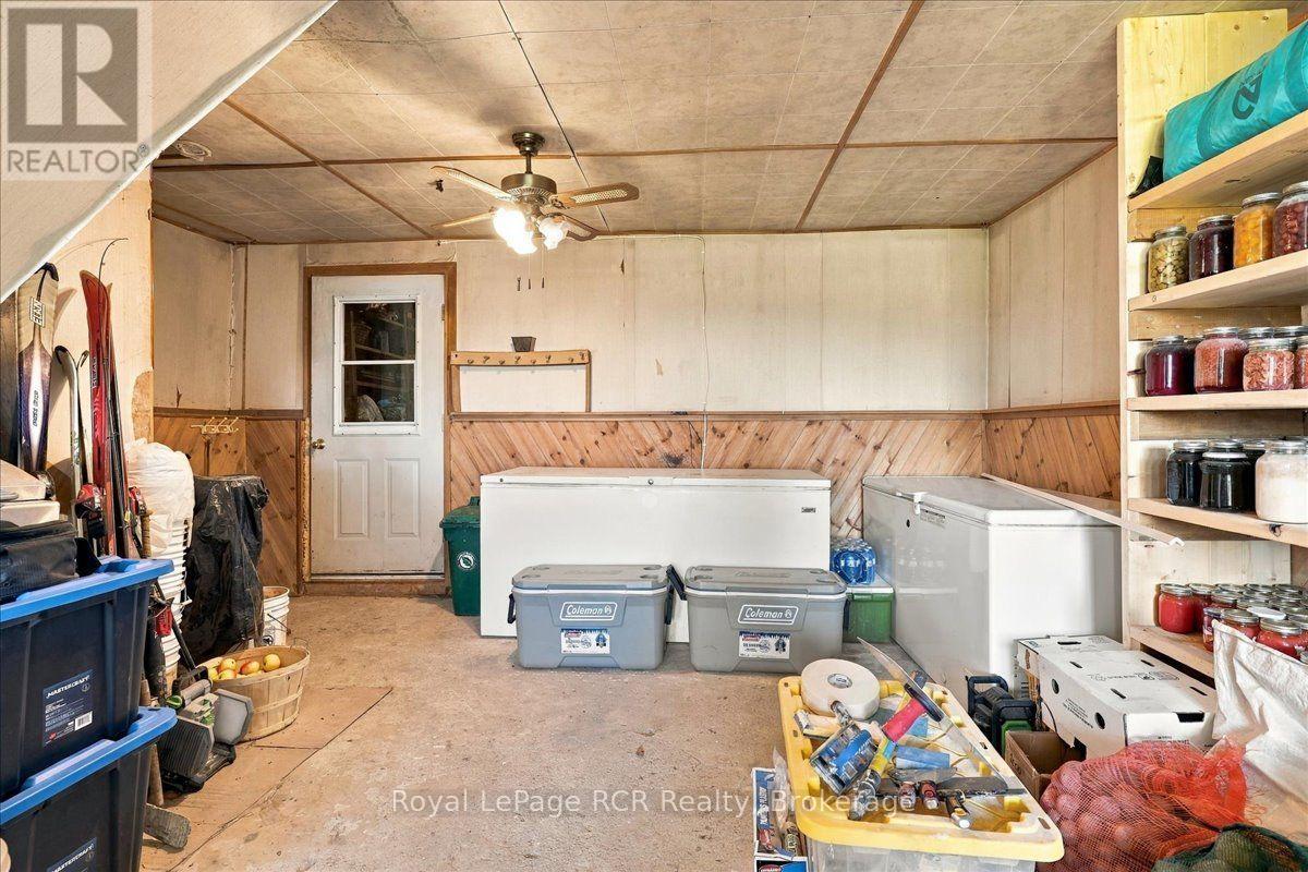 7808 Sideroad 21 Side Road, Mapleton, Ontario  N0G 1A0 - Photo 28 - X14104094