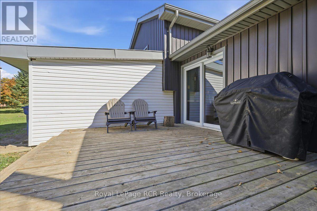 7808 Sideroad 21 Side Road, Mapleton, Ontario  N0G 1A0 - Photo 29 - X14104094