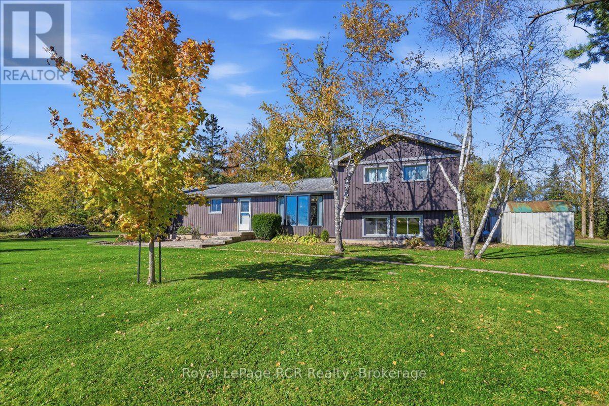 7808 Sideroad 21 Side Road, Mapleton, Ontario  N0G 1A0 - Photo 5 - X14104094