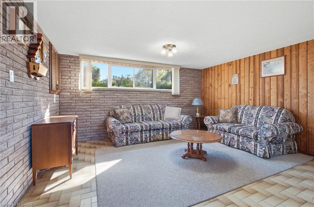 14 Geneva Drive, Hamilton, Ontario  L9C 3Z5 - Photo 13 - 40871114
